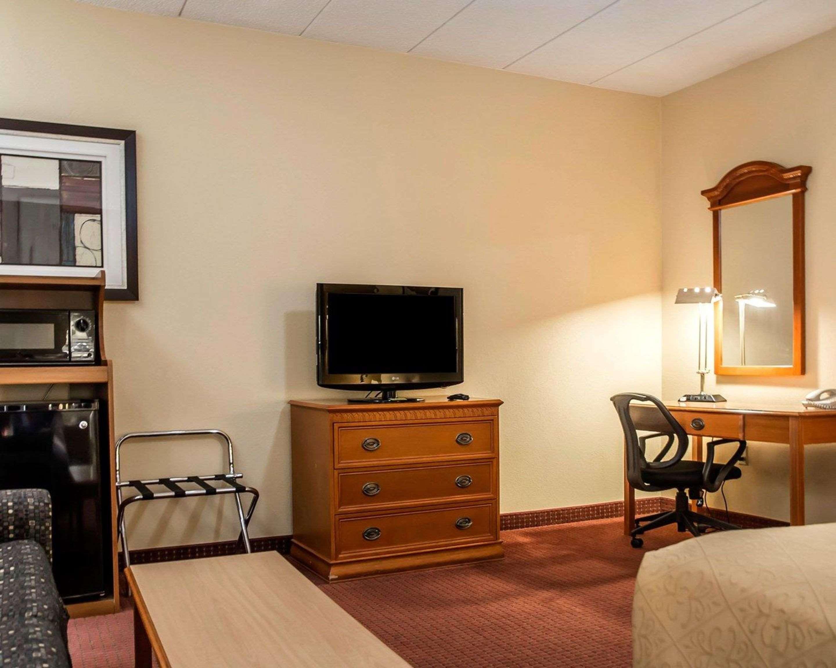 Quality & Cvg Airport Hotel