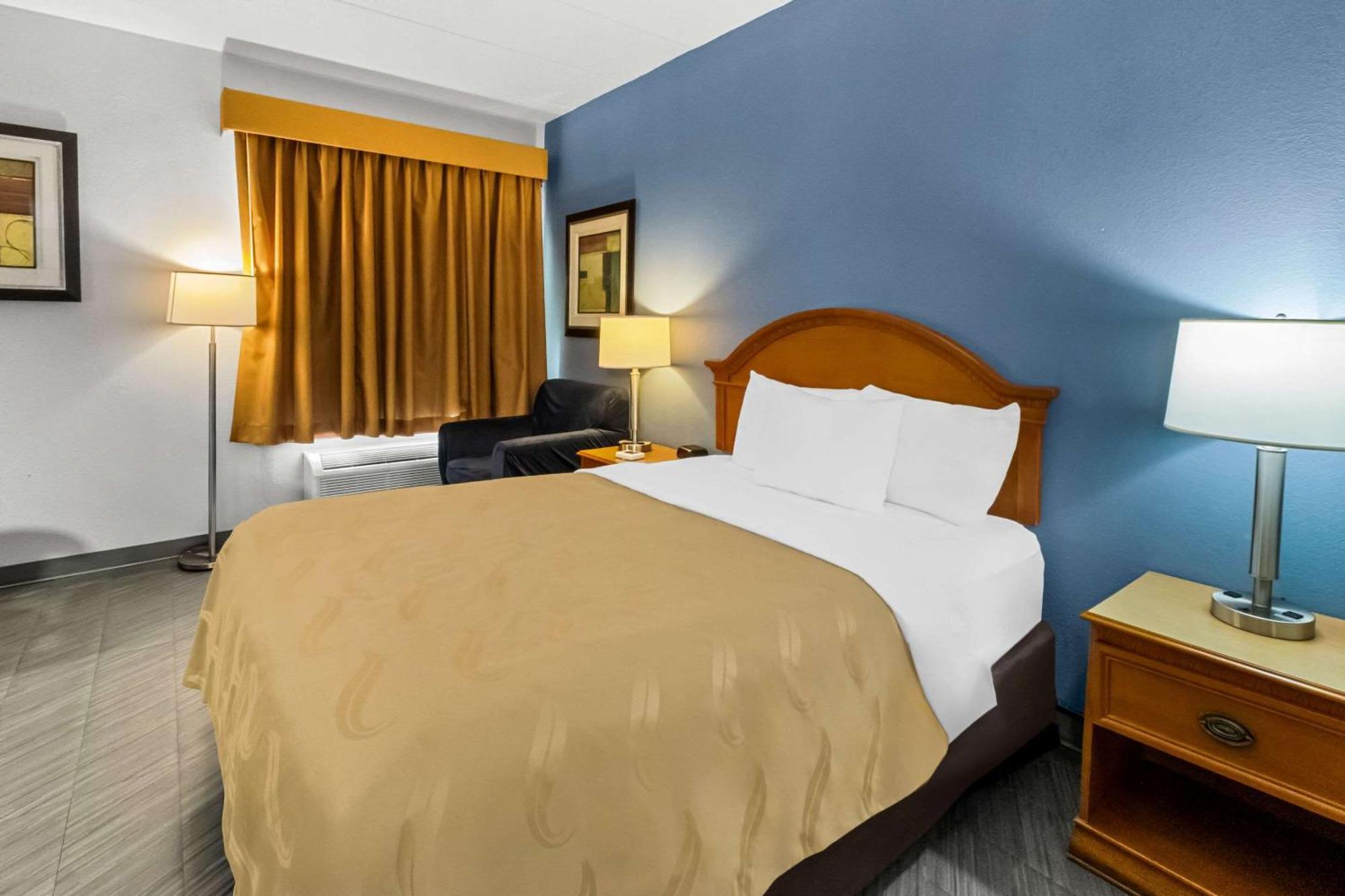 Quality & Cvg Airport 3* Erlanger